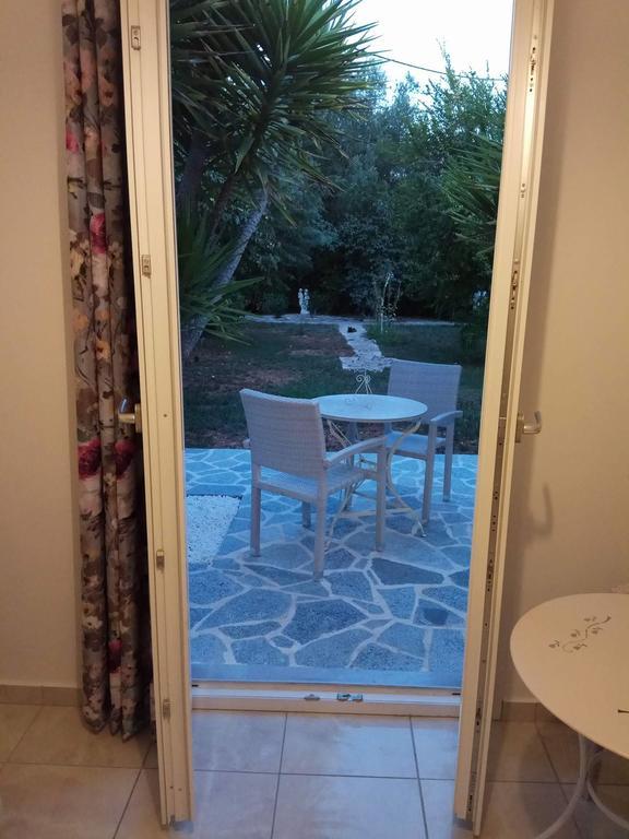 Villa Jasmin Studios جوفيا الغرفة الصورة